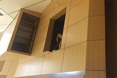 潜江江汉艺术学院
